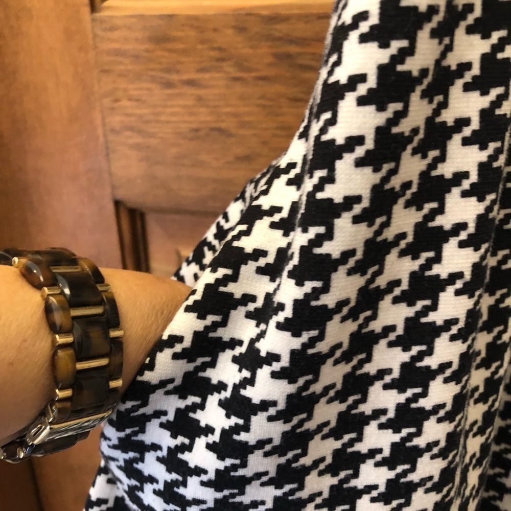 Monteau Houndstooth sleeveless knot fit and flare dress. Size S - Picture 5 of 9